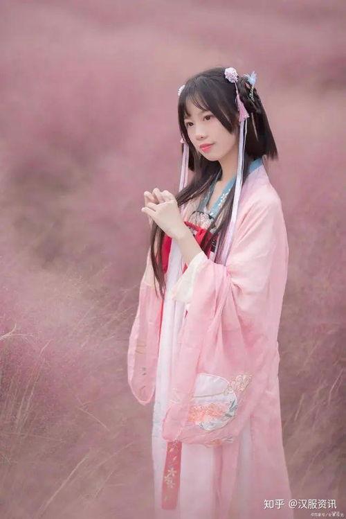 汉服网红吃瓜,揭秘网络红人的幕后故事