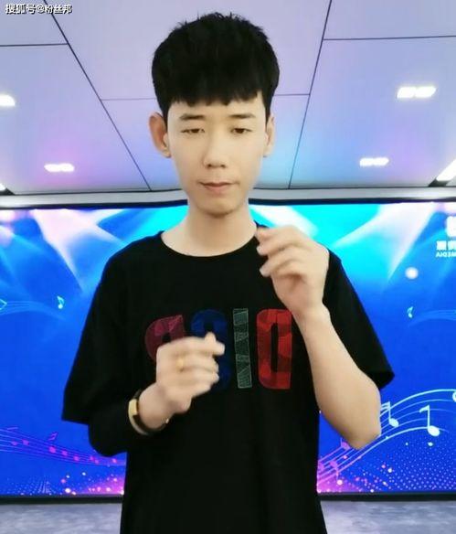 扒奇爆料师傅利哥视频大全,利哥视频大全背后的精彩瞬间
