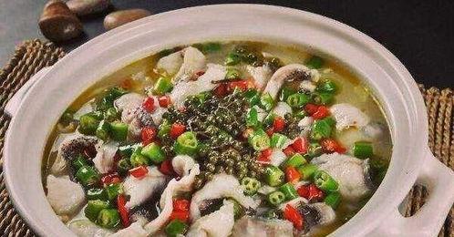 爆料哥吃青花椒鱼视频大全,爆料哥带你品尝正宗青花椒鱼风味