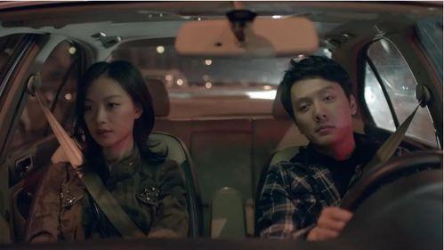 上位3在线观看,巅峰对决，在线观看揭秘