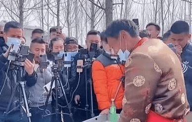 农民大哥爆料视频,田间地头真实爆料视频曝光
