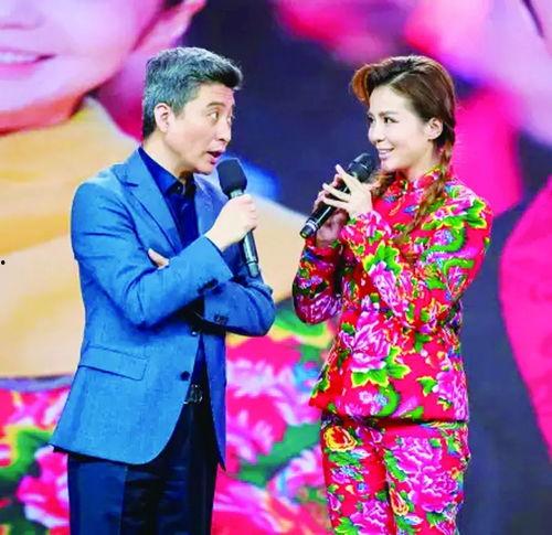 周炜爆料朱迅视频完整版,完整版揭秘事件始末