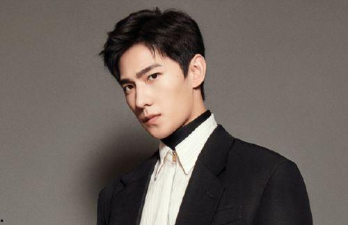 杨洋最新爆料,揭秘他的演艺生涯与生活点滴