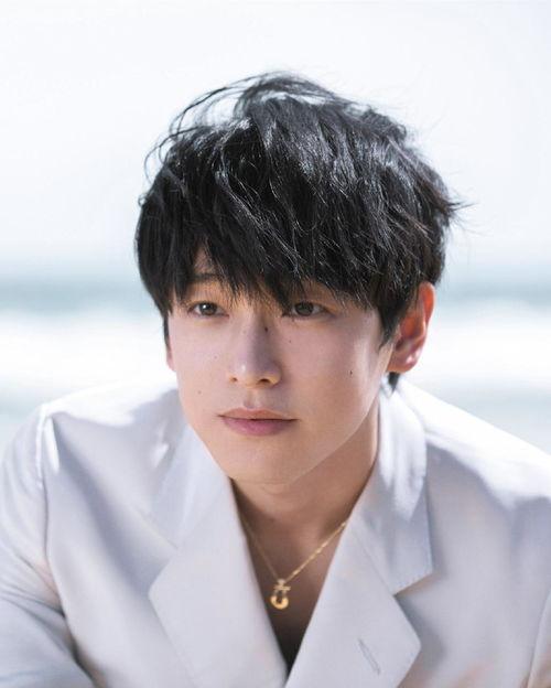 圈内人爆料彭昱畅视频,圈内人揭秘幕后真相