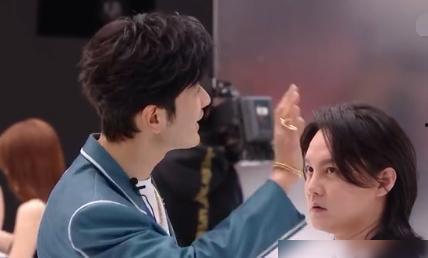 黄晓明尹正爆料视频,娱乐圈爆料大揭秘