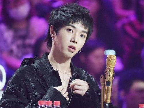 小灵夫妇爆料最新消息,最新动态揭秘