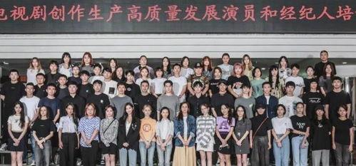 业内人士爆料娱乐圈,揭秘明星幕后真相与幕后黑手